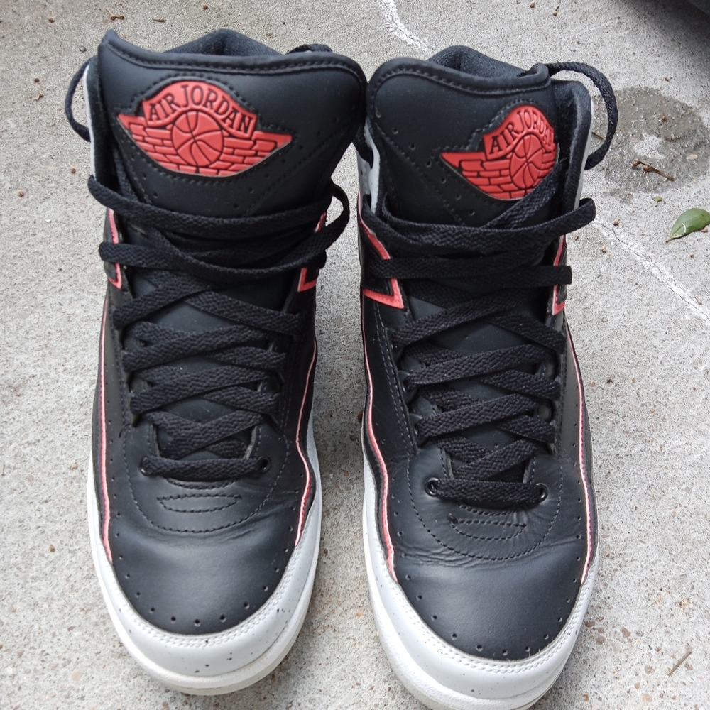 Air Jordan 2 Retro Infrared 23 Cement